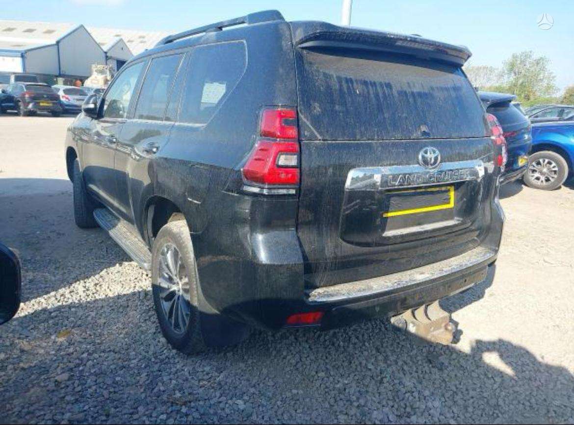 Toyota Land Cruiser, LC2, dalimis