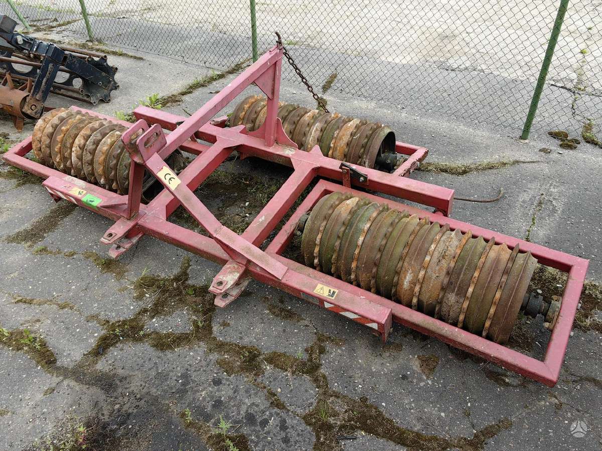 AGRO-FACTORY 300, dirvos tankinimo, lyginimo volai