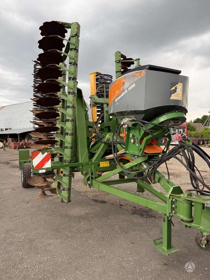 Amazone Catros 6001-2, scrapers, scrubbers