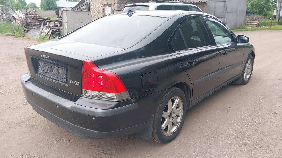 Volvo S60