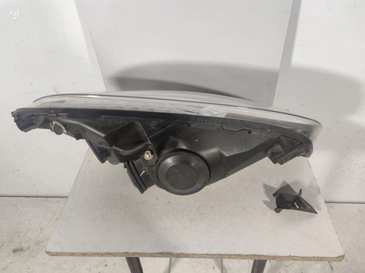 Citroen C4 žibintai
