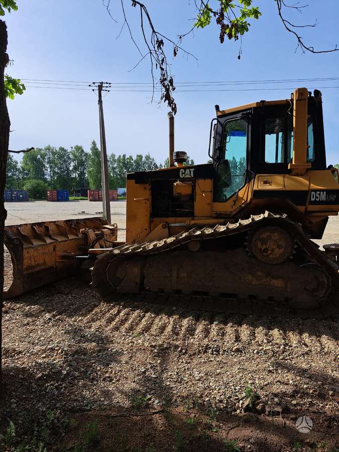 Caterpillar D5MLGP, bulldozer