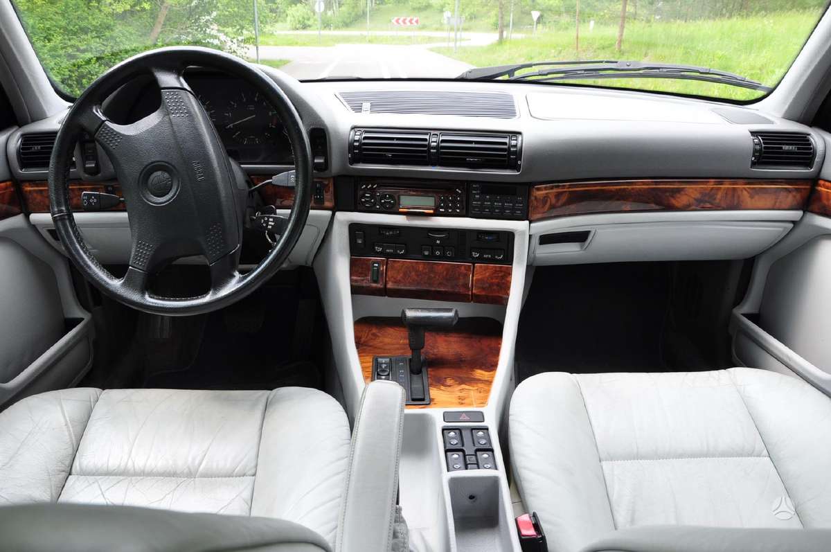 BMW 730, 3.0 l., Седан