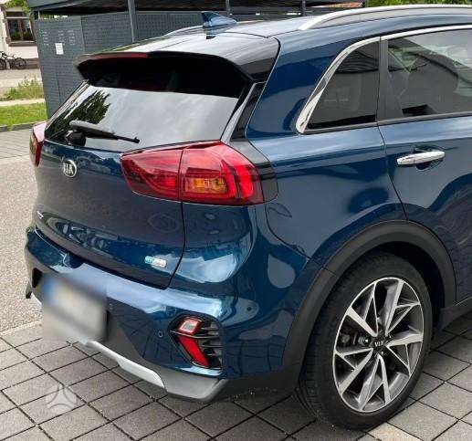 Kia Niro Auto ardomas platesnė info telefonu