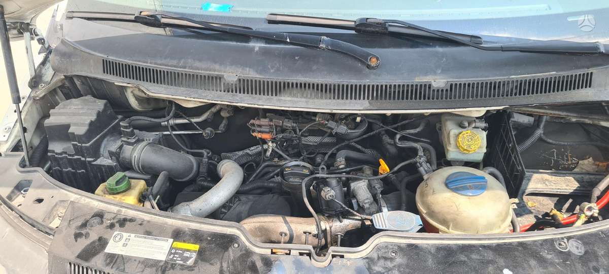 Volkswagen Transporter Variklis bnz deze jul