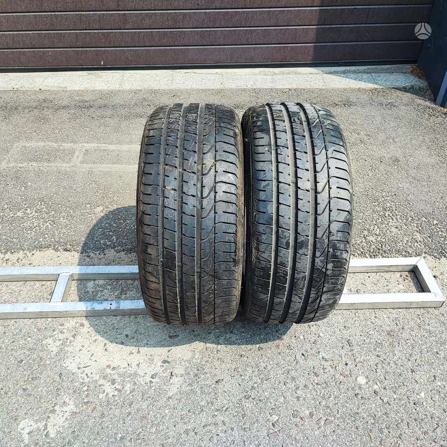 Pirelli Pzero, summer 235/35 R19