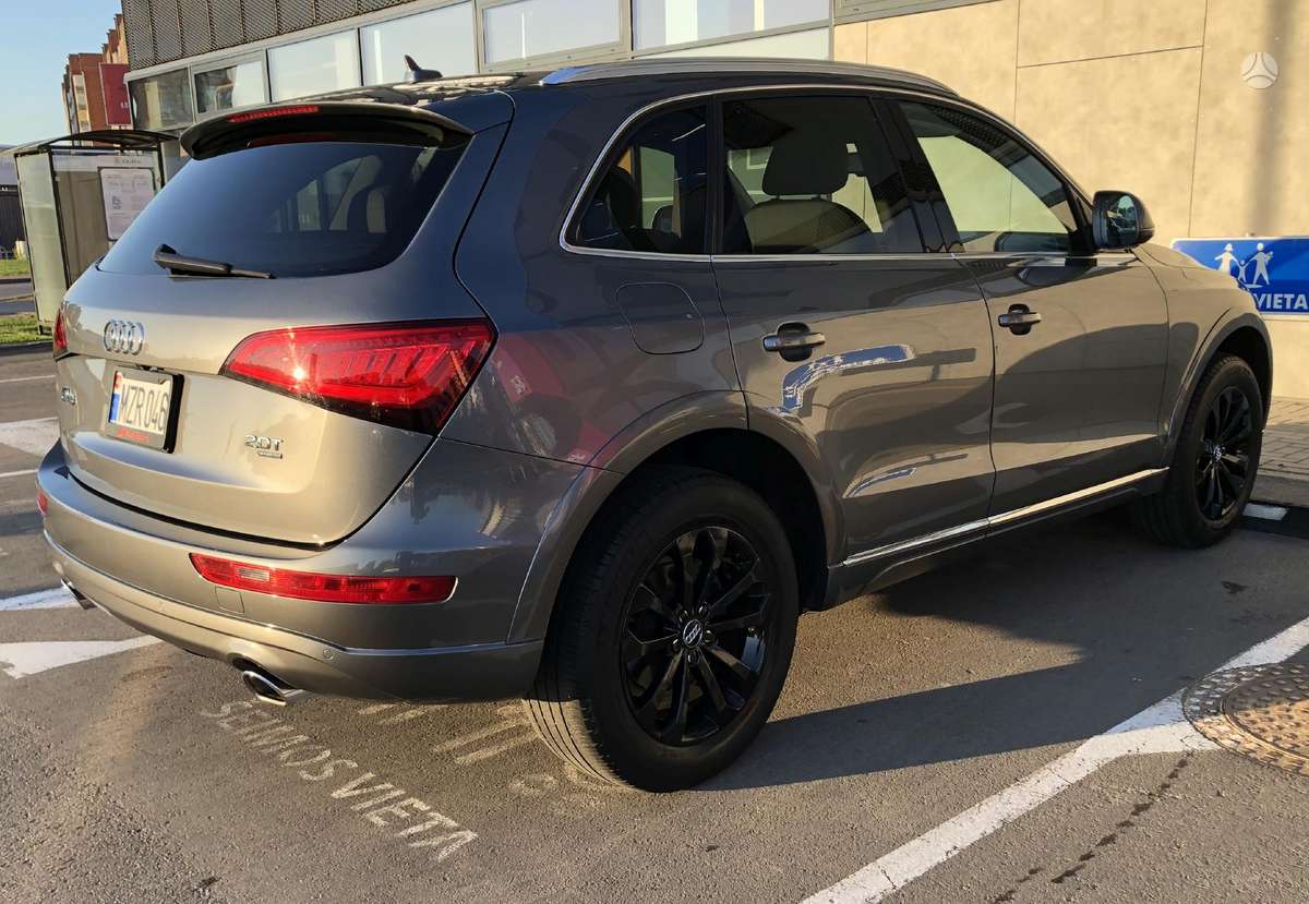 Audi Q5, 2.0 l., Внедорожник / Кроссовер