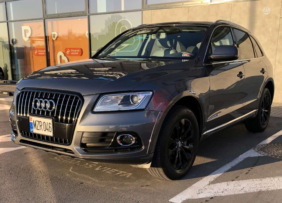 Audi Q5, 2.0 l., Внедорожник / Кроссовер