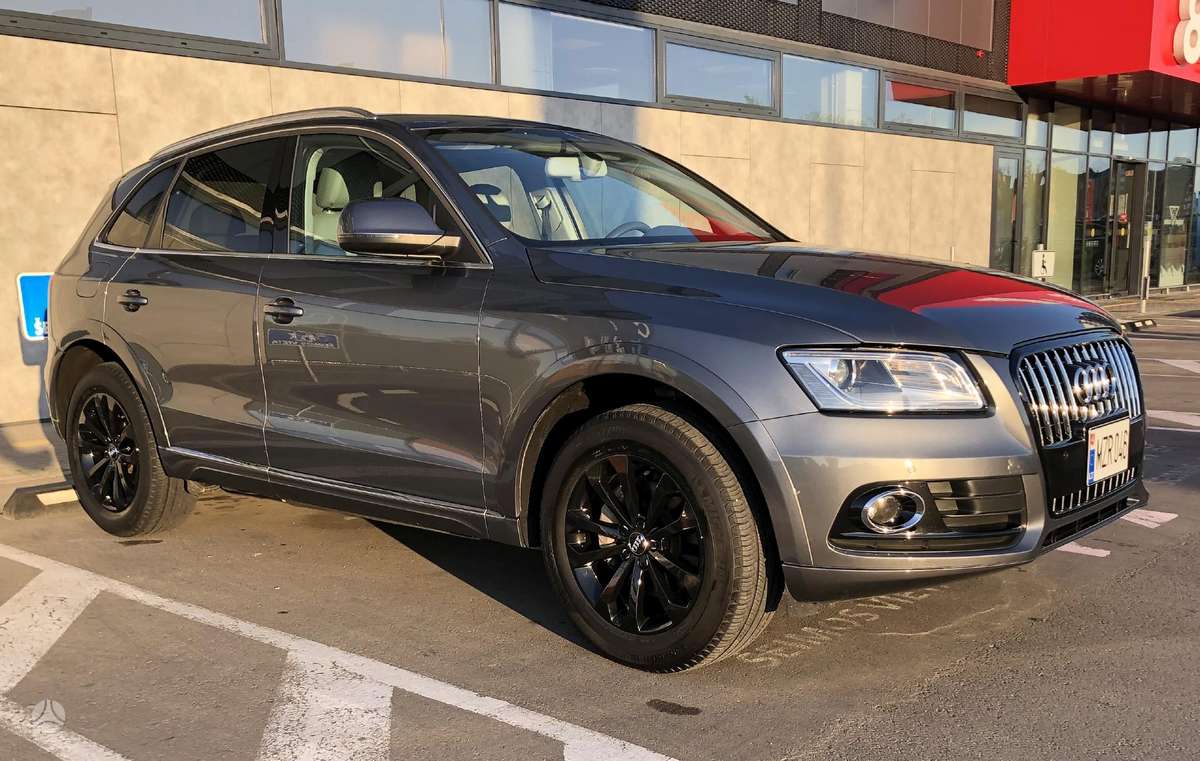 Audi Q5, 2.0 l., Внедорожник / Кроссовер