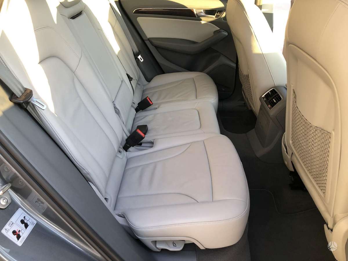 Audi Q5, 2.0 l., Внедорожник / Кроссовер