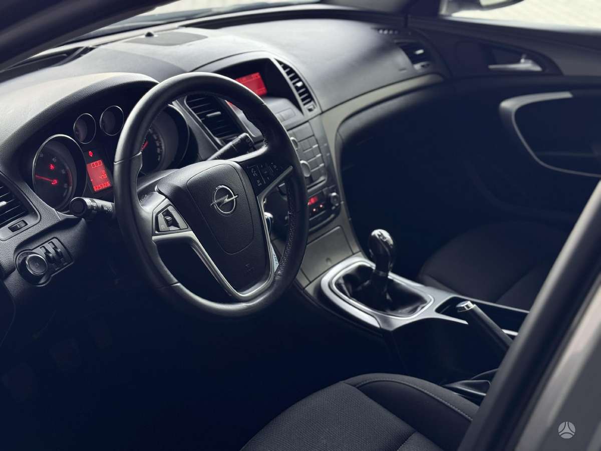 Opel Insignia, 2.0 l., wagon
