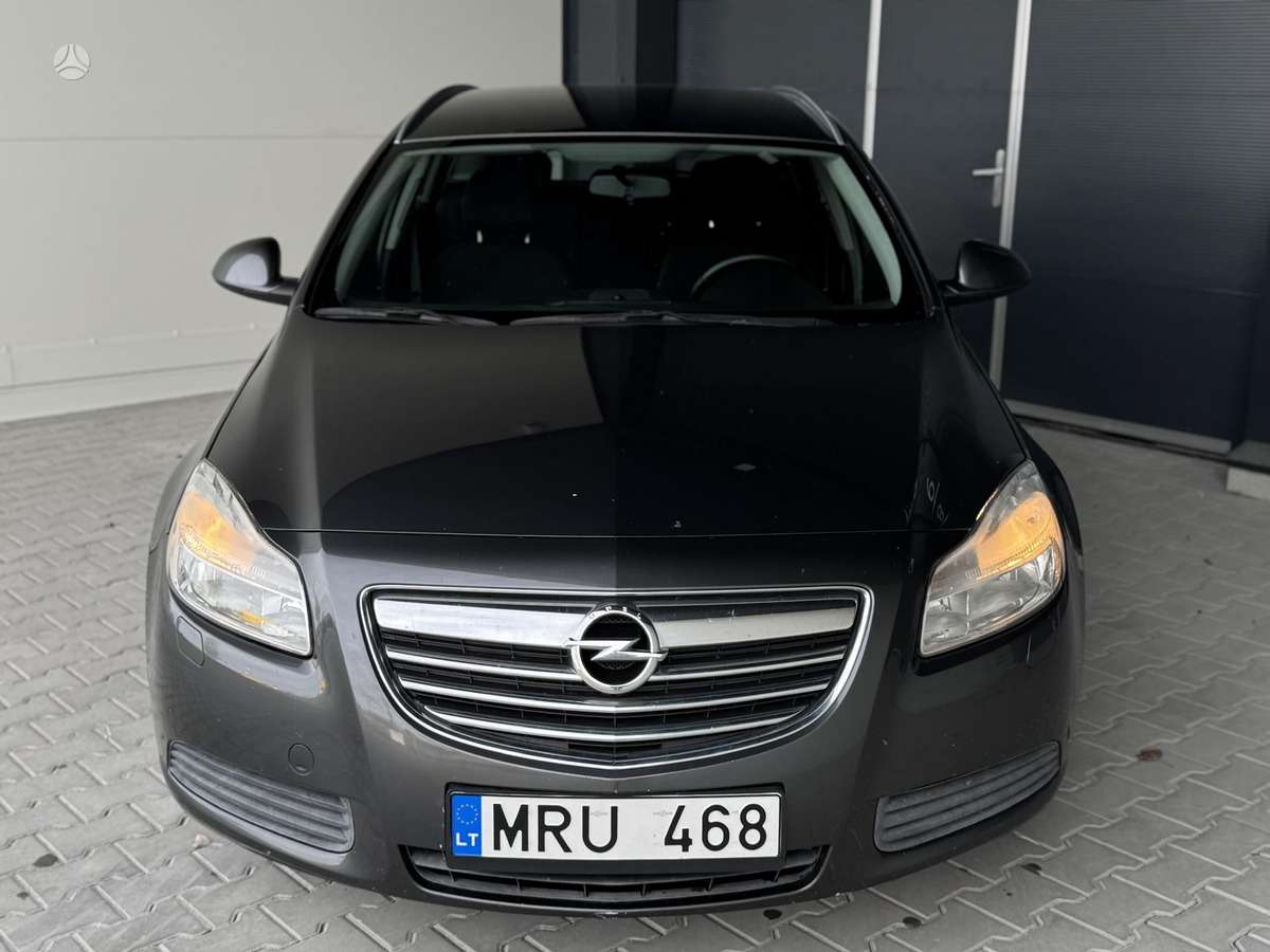 Opel Insignia, 2.0 l., wagon