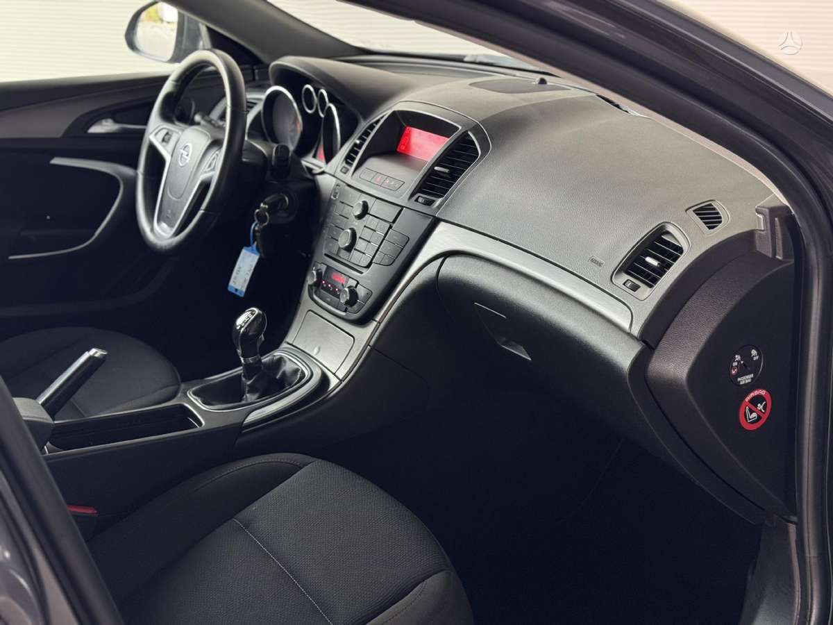 Opel Insignia, 2.0 l., wagon