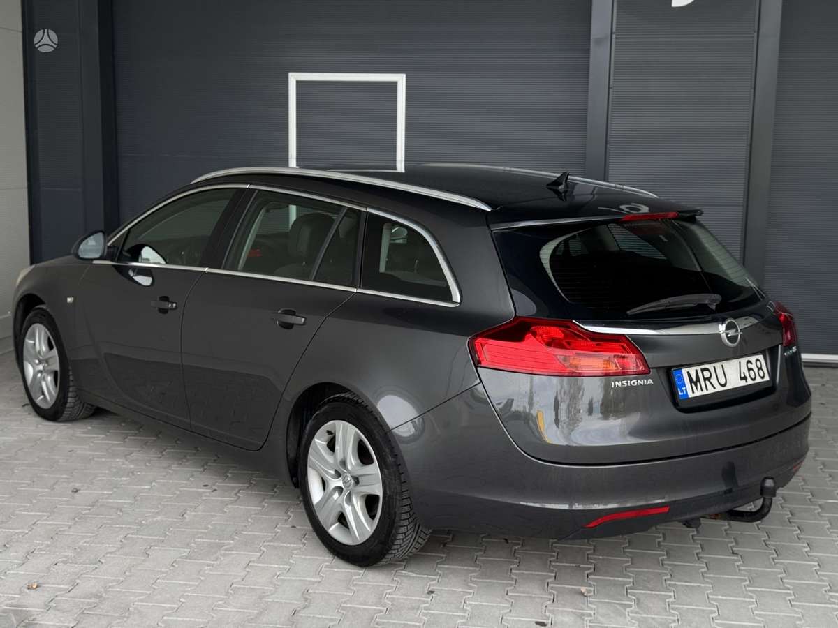 Opel Insignia, 2.0 l., wagon