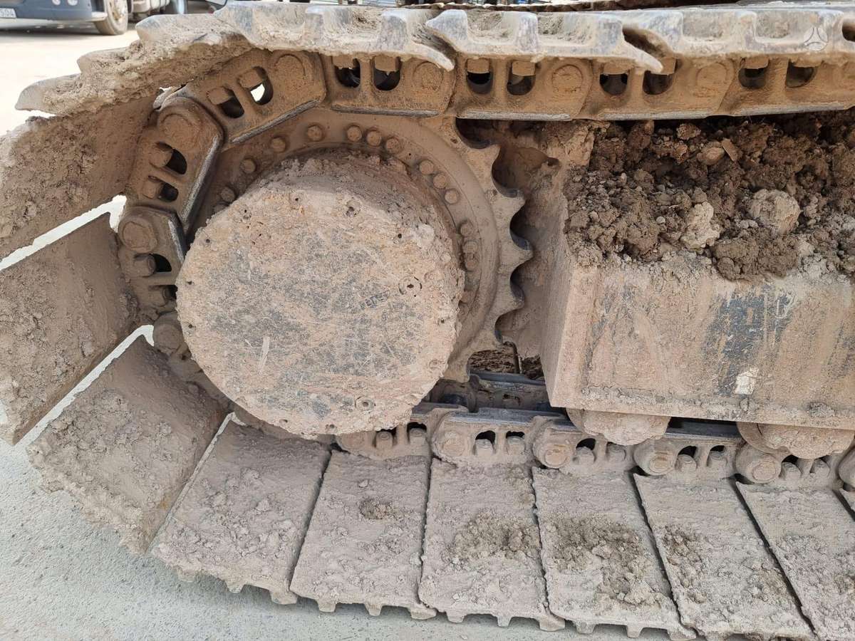 Doosan DX 225LC-7, excavator