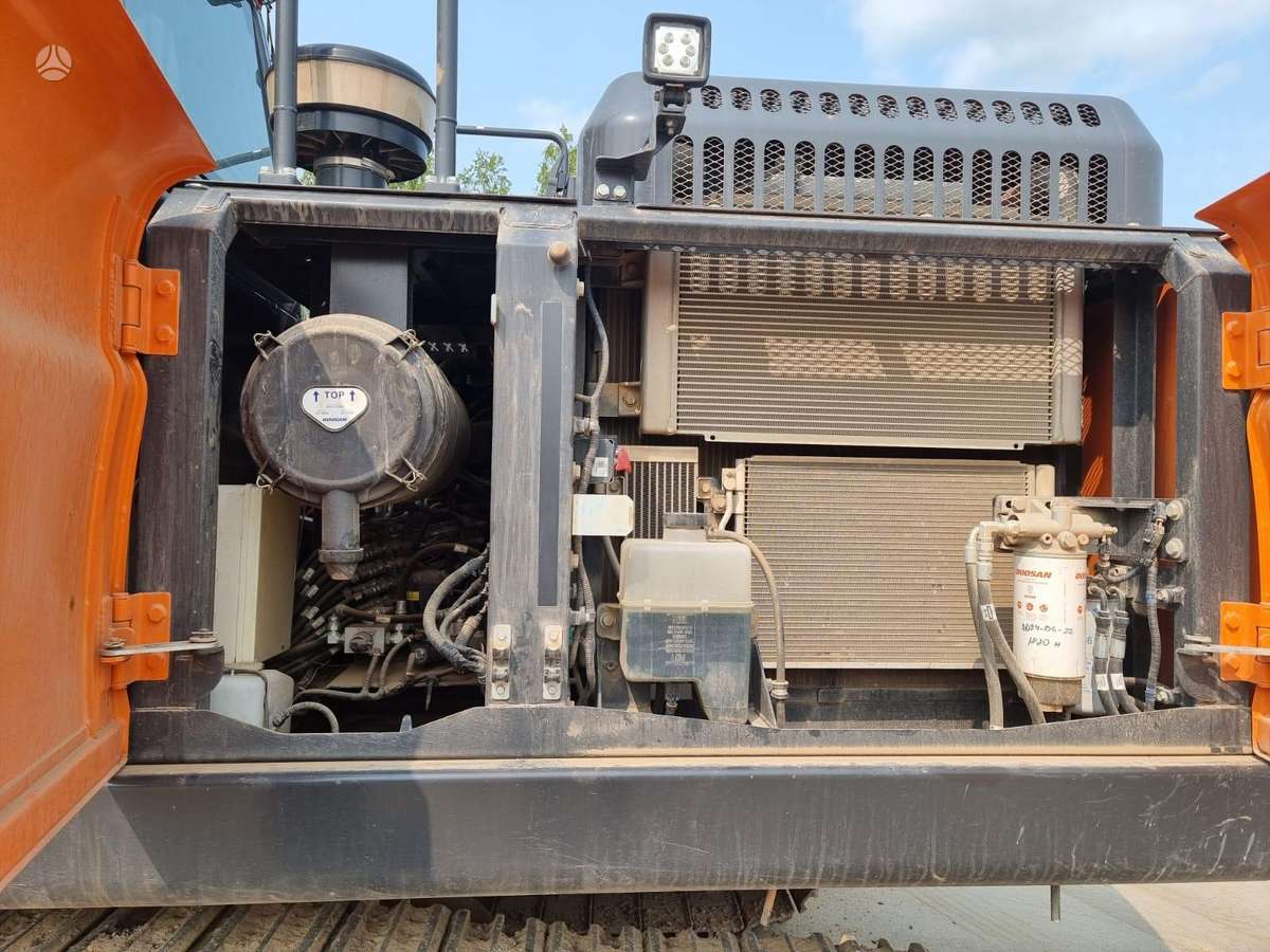 Doosan DX 225LC-7, экскаваторы