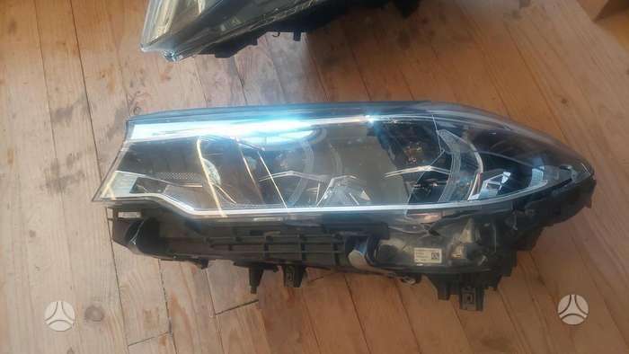 BMW 5 serija Buferiai sparnai balkis