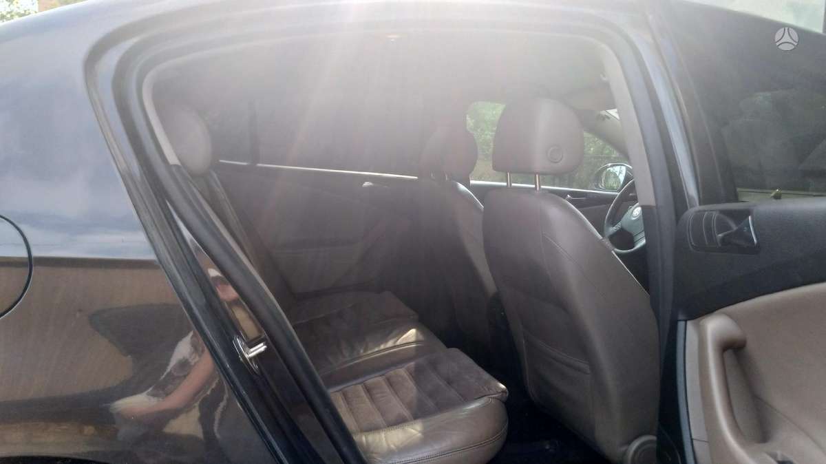 Volkswagen Passat - 6