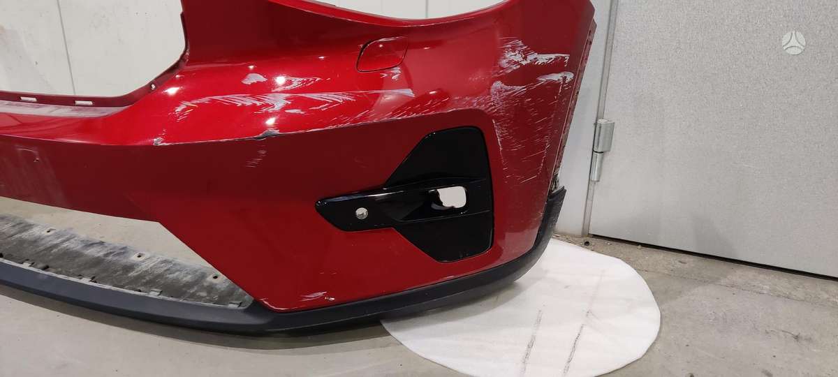 Volvo C40 bumpers