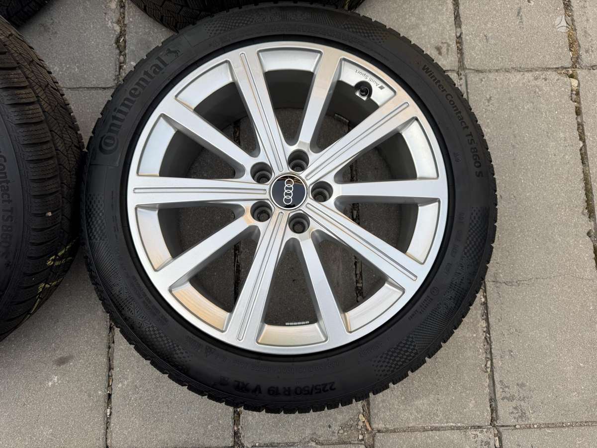 Audi Q3, lengvojo lydinio, R19