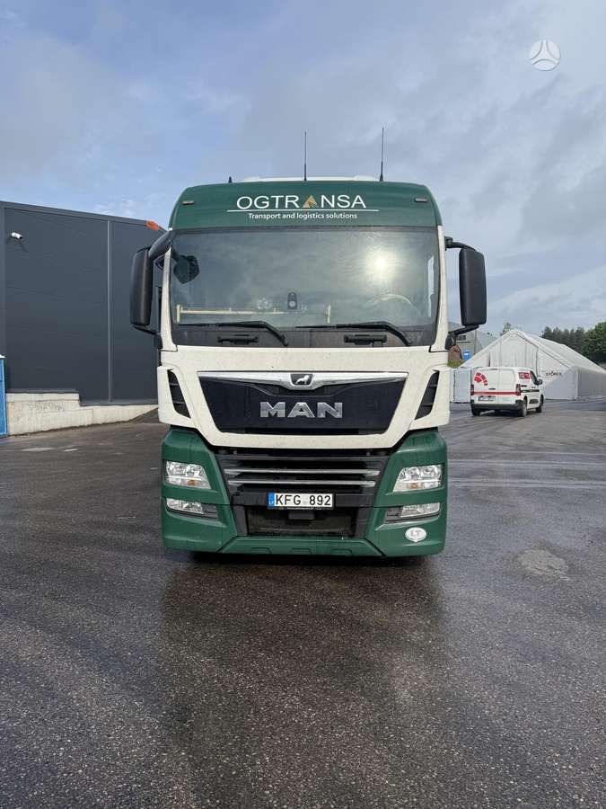 MAN MEGA. TGX 18.460, double sleeper
