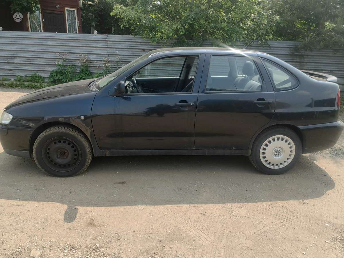 Seat Cordoba