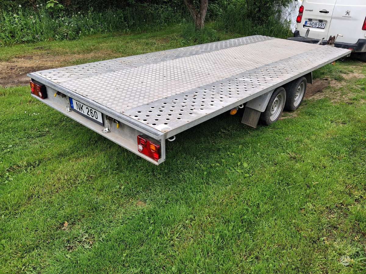 Niewiadow 5m, trailer and semi trailer rental