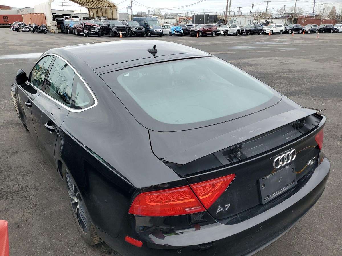 Audi A7 A7 s line dalimis