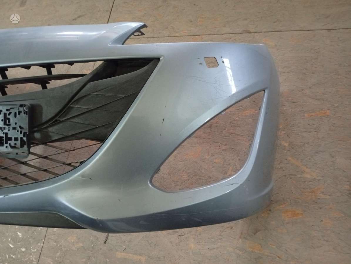 Mazda 5 бамперы (буфера), крылья, фары
