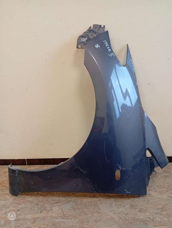 Mazda 5 bumpers, fenders, lights