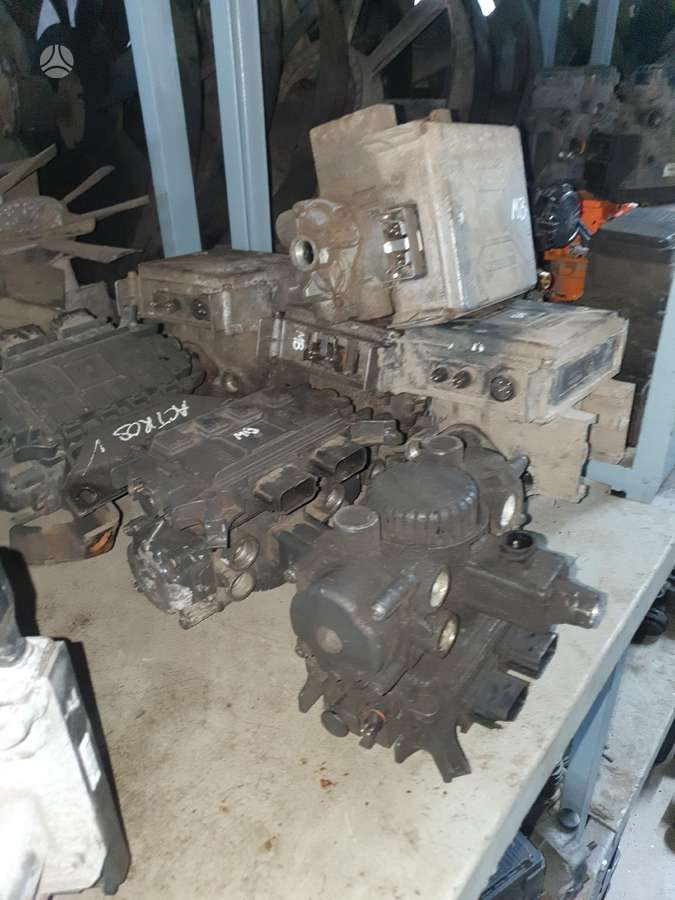 MAN TGL TGM Wabco ABS MODULIAT, trucks