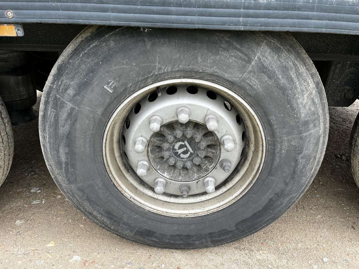Krone SD, užuolaidinės / tentinės