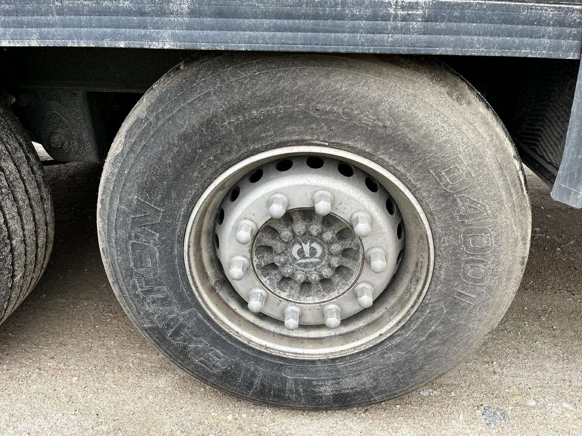 Krone SD, užuolaidinės / tentinės
