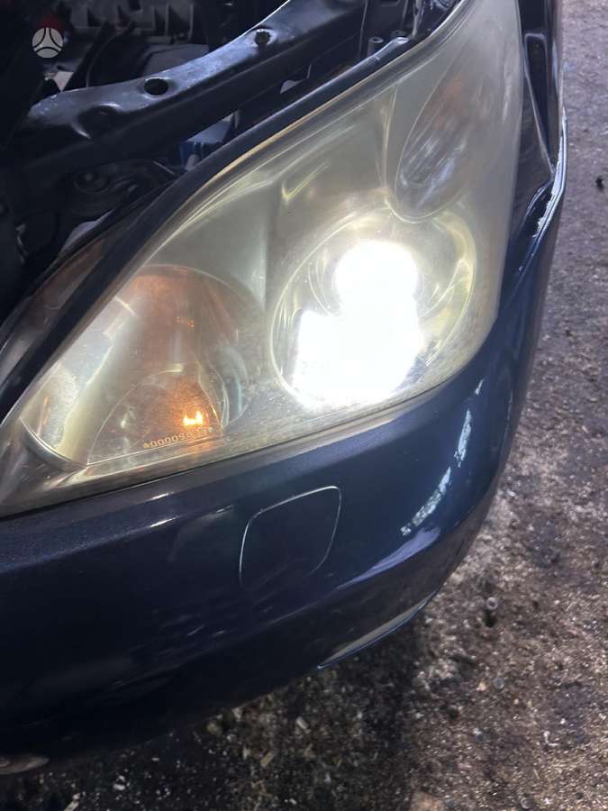 Lexus RX 300 по частям. 8620 34257 dalis siunčiu i visus lietuvos miestus