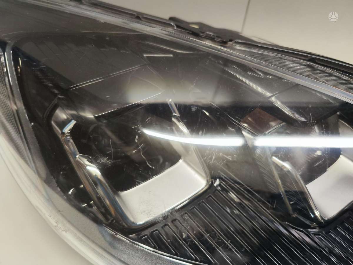Ford Kuga, LV4B-13W029-AG