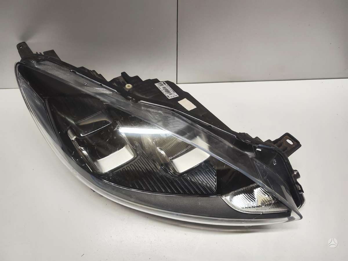 Ford Kuga, LV4B-13W029-AG