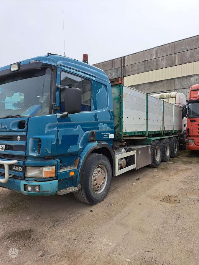 Scania P124GB, savivarčiai