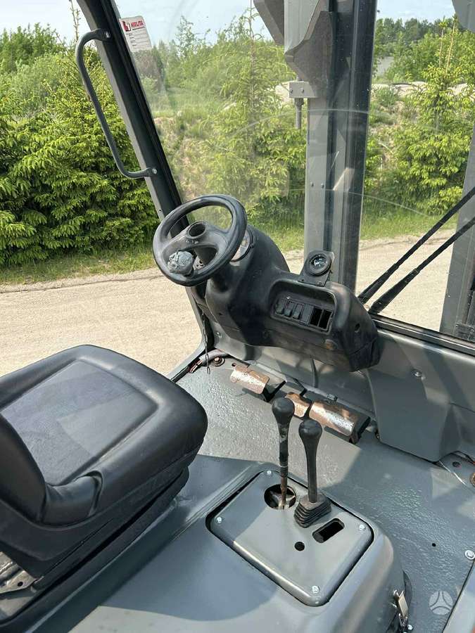 Linde 35, šakiniai krautuvai