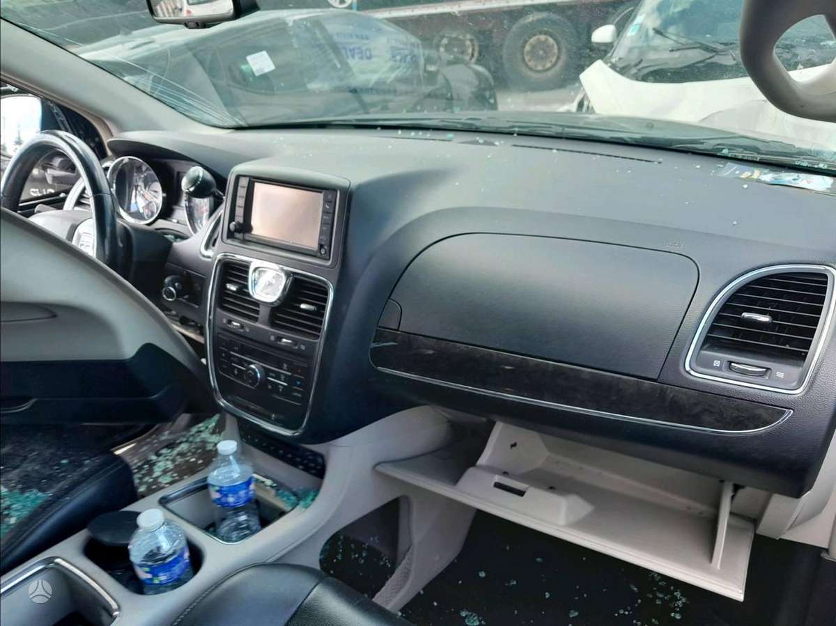 Lancia Voyager, VM25, по частям