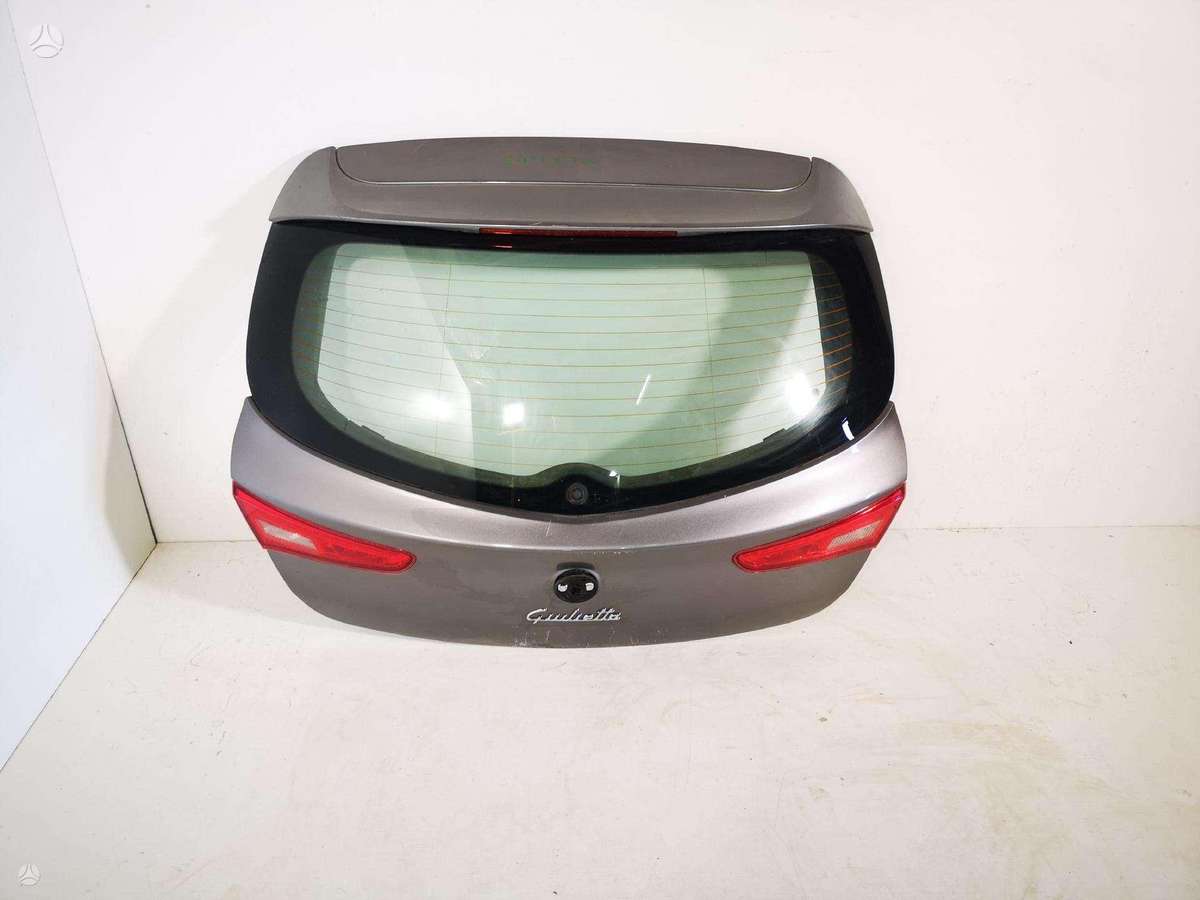 Alfa Romeo Giulietta hood (front, rear), lights