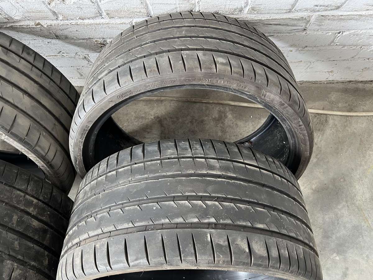 Michelin PILOT SPORT 4S, vasarinės 295/25 R22
