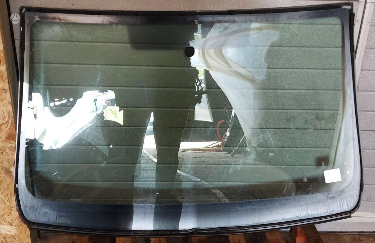 Toyota Proace windows