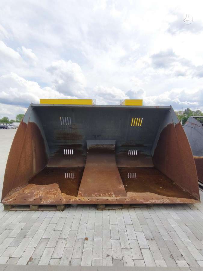 Liebherr L566 / L580, ковши