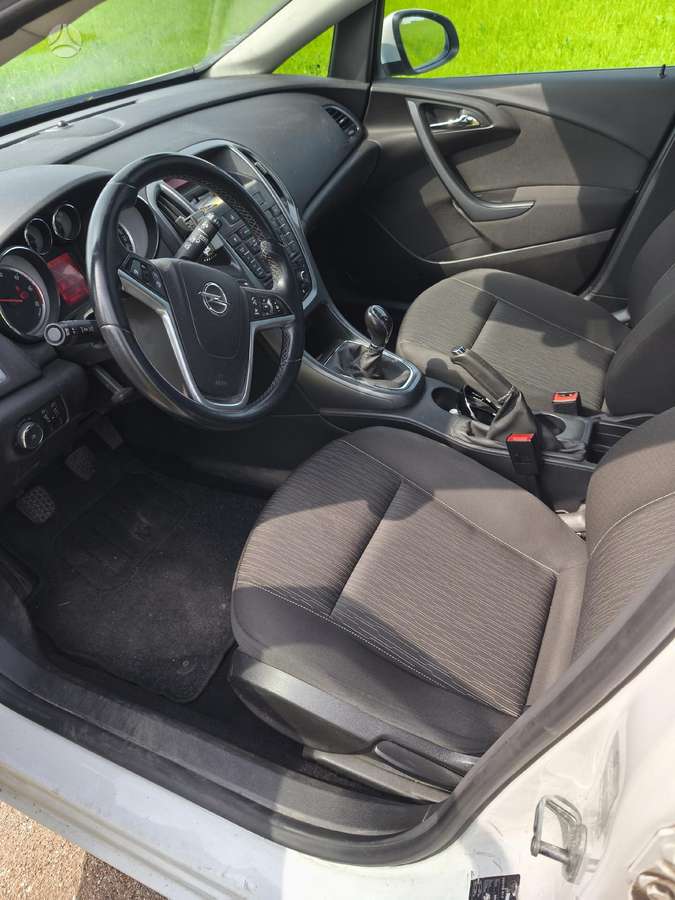 Opel Astra, 1.6 l., hatchback
