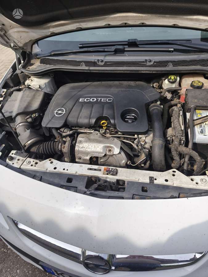 Opel Astra, 1.6 l., hatchback