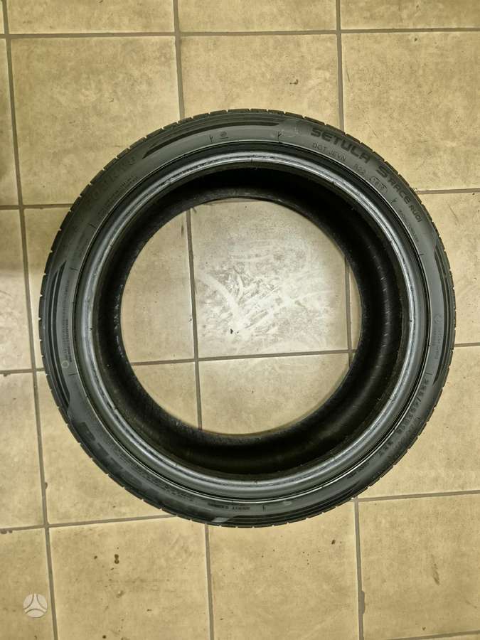 Rotalla, vasarinės 225/40 R18