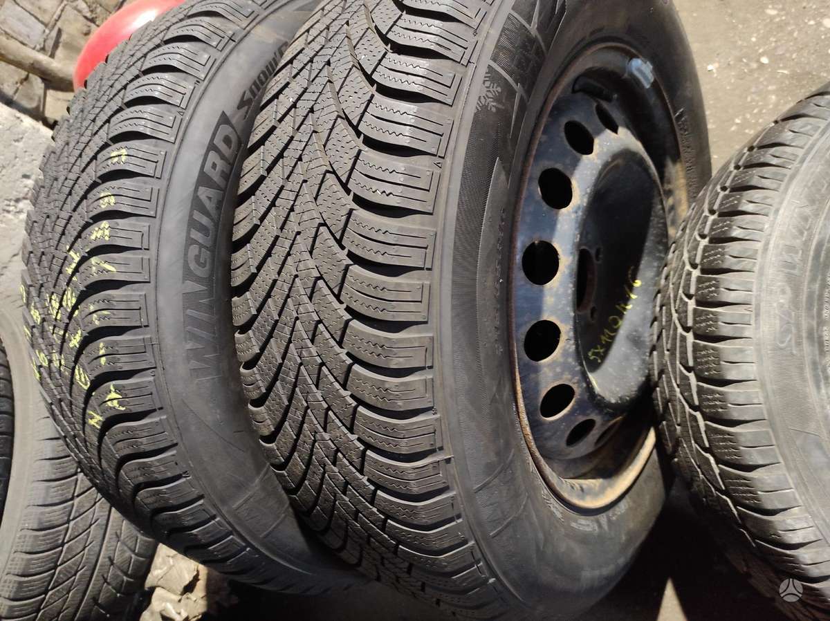 Dunlop, žieminės 215/65 R16