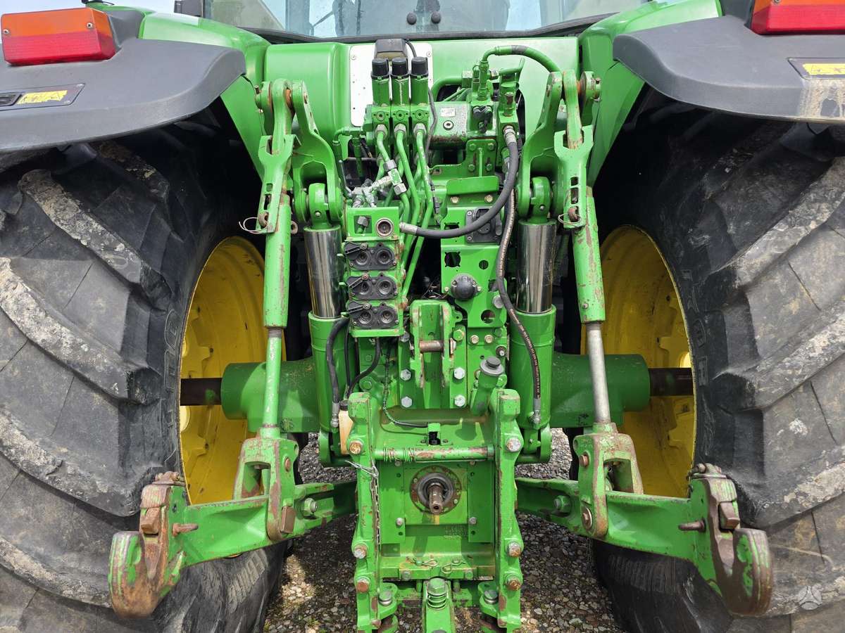John Deere John Deere 7730, traktoriai