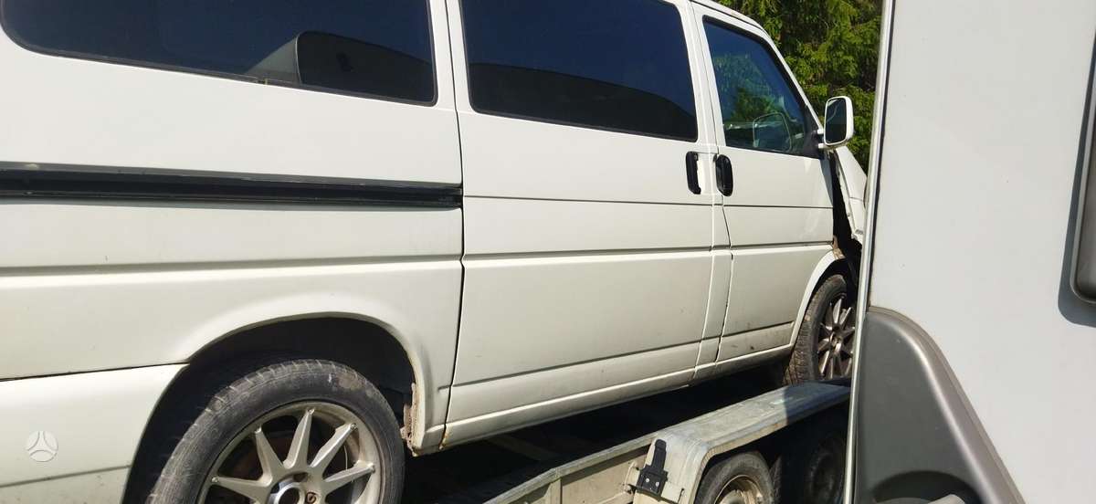 Volkswagen Caravelle
