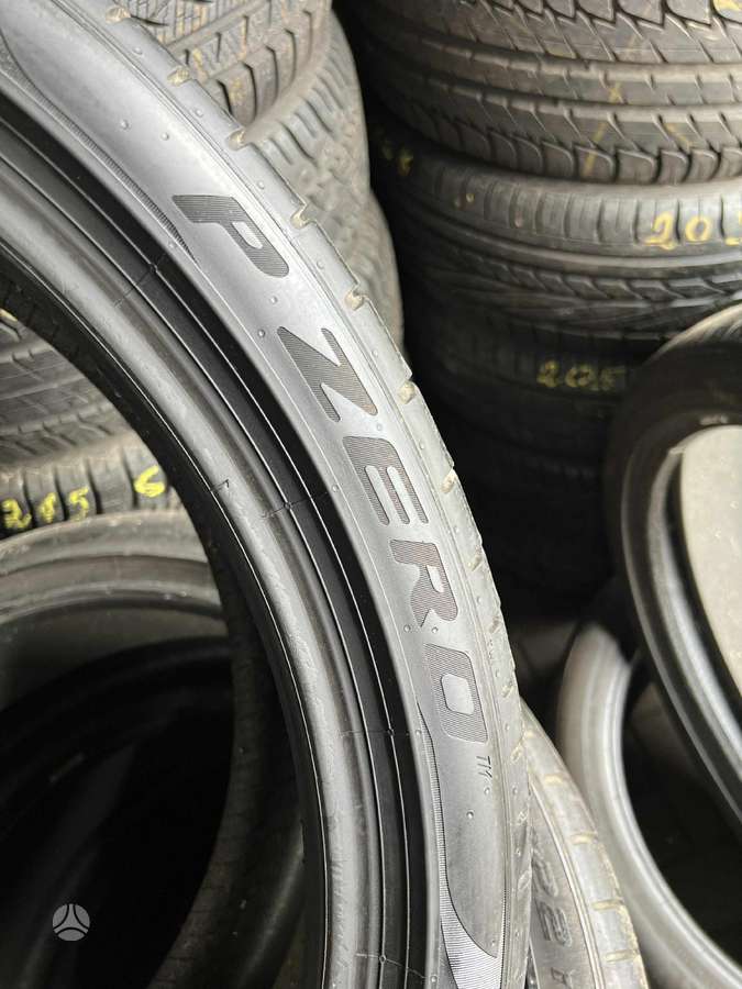 Pirelli P ZERO PZ4 | 4 VNT., vasarinės 265/35 R22